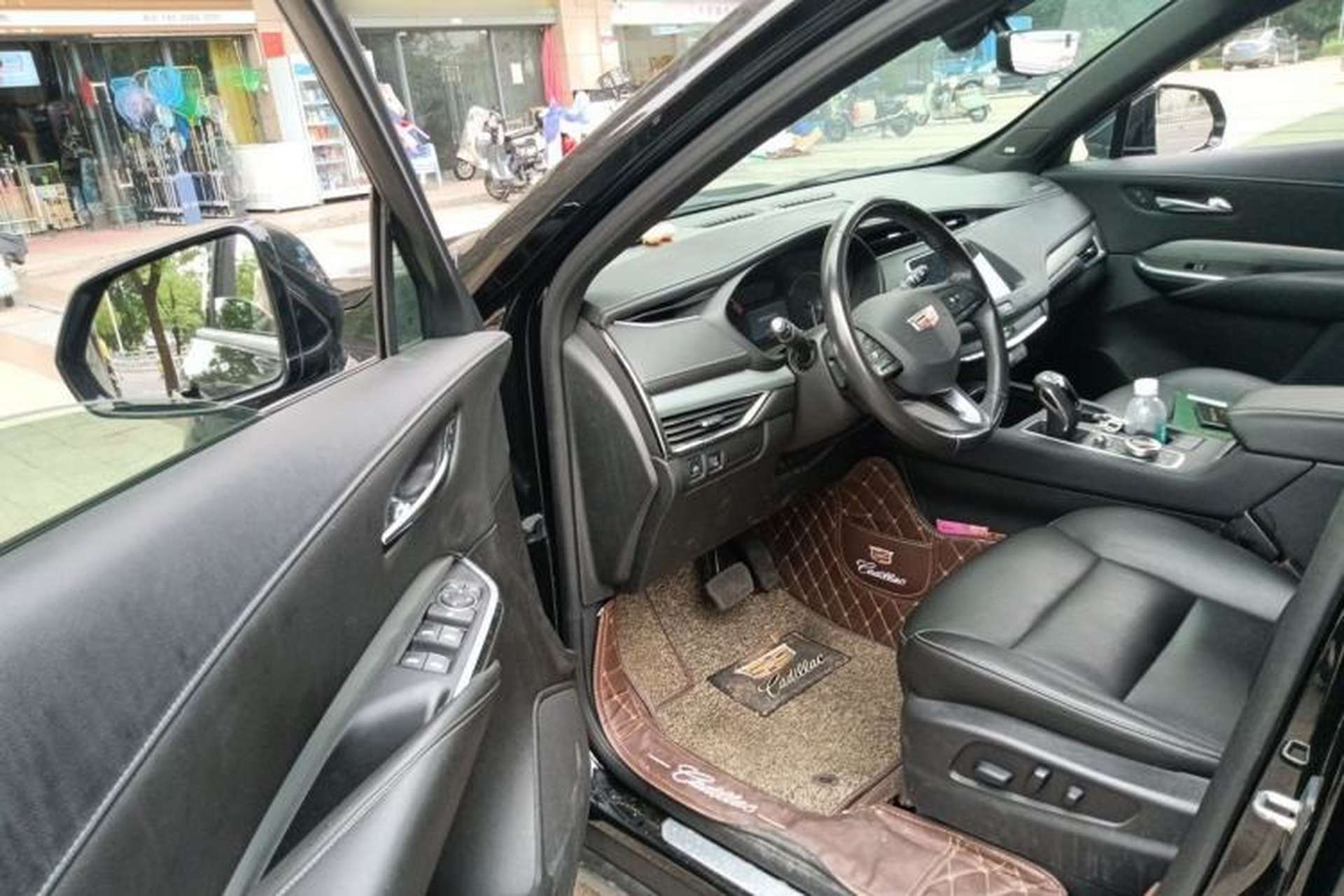 Used Cadillac XT4 2018 28T Two-Wheel Drive Leading Version Driver Seat