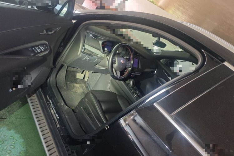 Used Cadillac XT4 2018 28T Two-Wheel Drive Leading Version Driver Seat