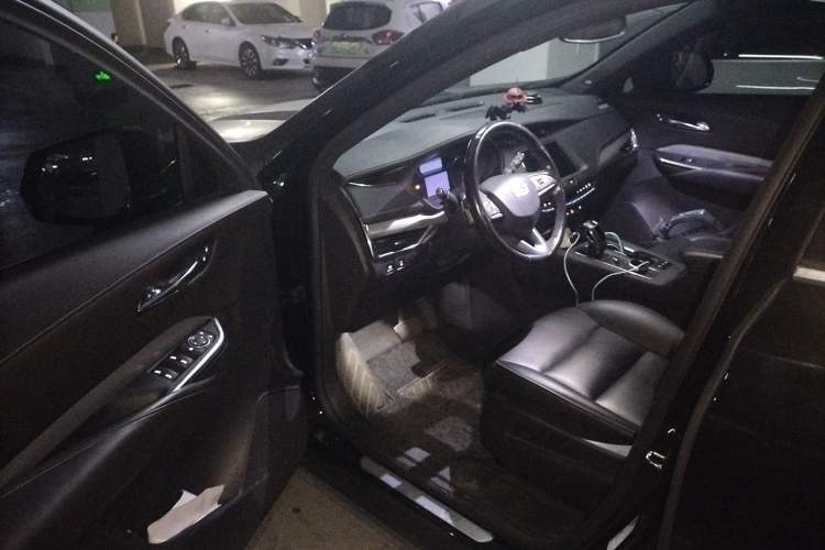 Used Cadillac XT4 2018 28T Two-Wheel-Drive Luxury Model Driver Seat