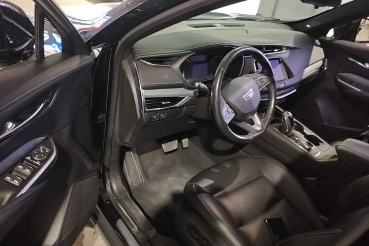 Used Cadillac XT4 2018 28T Two-Wheel Drive Leading Version Driver Seat