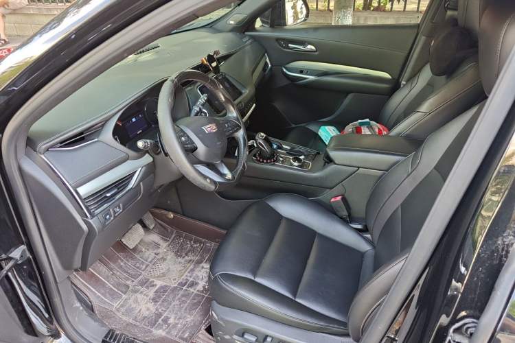 Used Cadillac XT4 2018 28T Two-Wheel Drive Leading Version Driver Seat