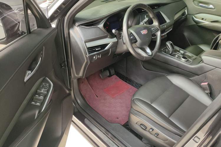 Used Cadillac XT4 2018 28T Two-Wheel Drive Leading Version Driver Seat