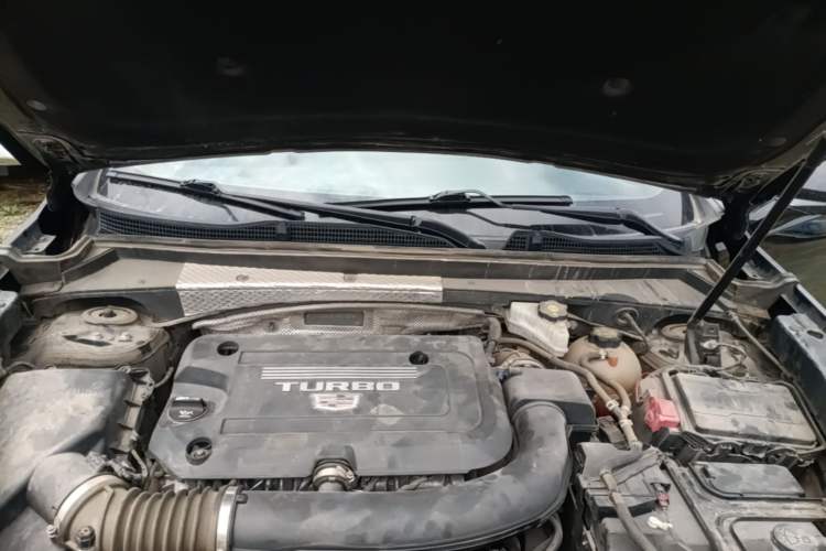 Used Cadillac XT4 2018 28T Two-Wheel Drive Leading Version Engine Bay
