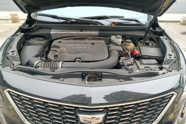 Used Cadillac XT4 2018 28T Two-Wheel Drive Leading Version Engine Bay