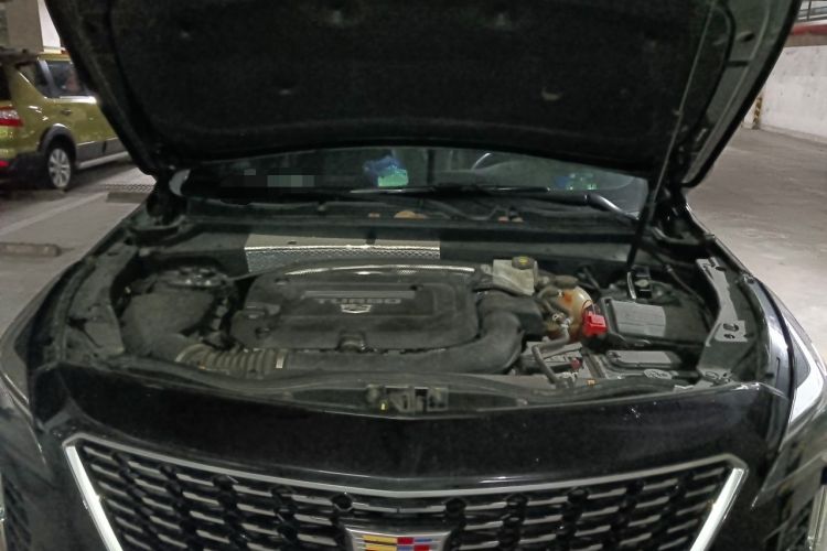 Used Cadillac XT4 2018 28T Two-Wheel Drive Leading Version Engine Bay