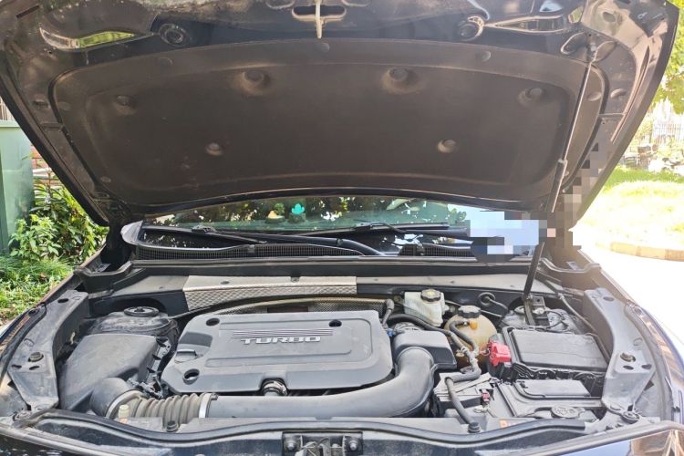 Used Cadillac XT4 2018 28T Two-Wheel Drive Leading Version Engine Bay