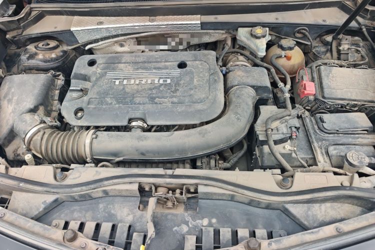Used Cadillac XT4 2018 28T Two-Wheel Drive Tech Version Engine Bay