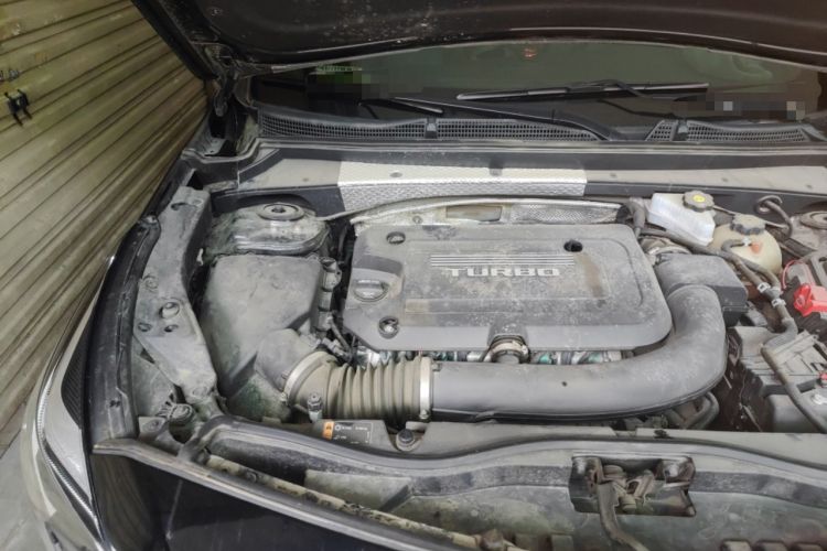 Used Cadillac XT4 2018 28T Two-Wheel Drive Leading Version Engine Bay Right