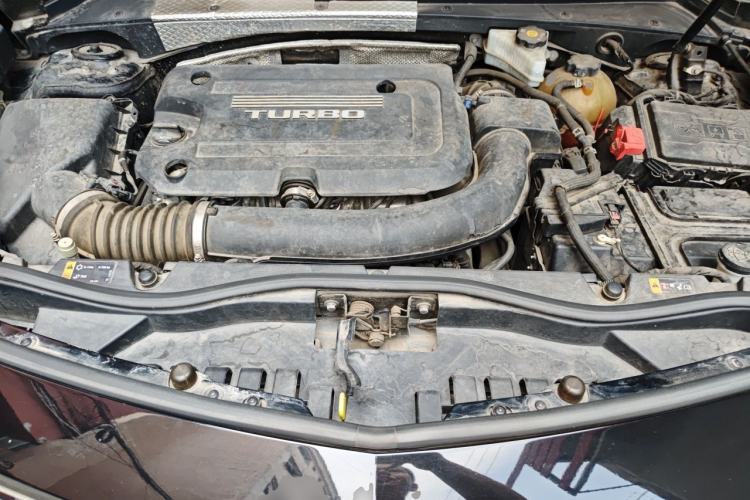 Used Cadillac XT4 2018 28T Two-Wheel Drive Tech Version Engine Bay