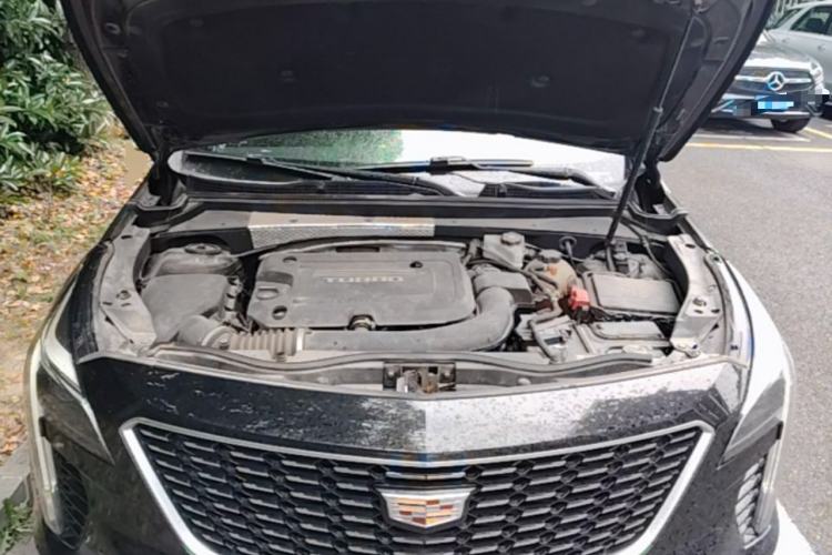 Used Cadillac XT4 2018 28T Two-Wheel Drive Leading Version Engine Bay