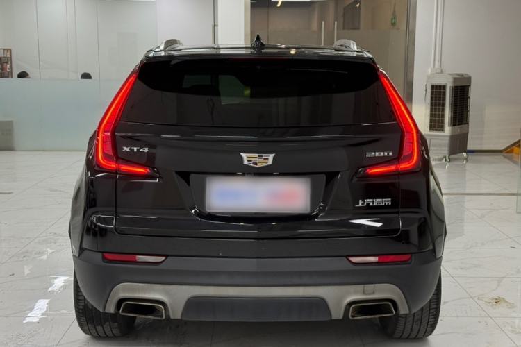Used Cadillac XT4 2018 28T Two-Wheel Drive Leading Version Exterior 1