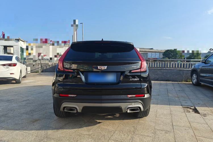 Used Cadillac XT4 2018 28T Two-Wheel Drive Leading Version Exterior 3