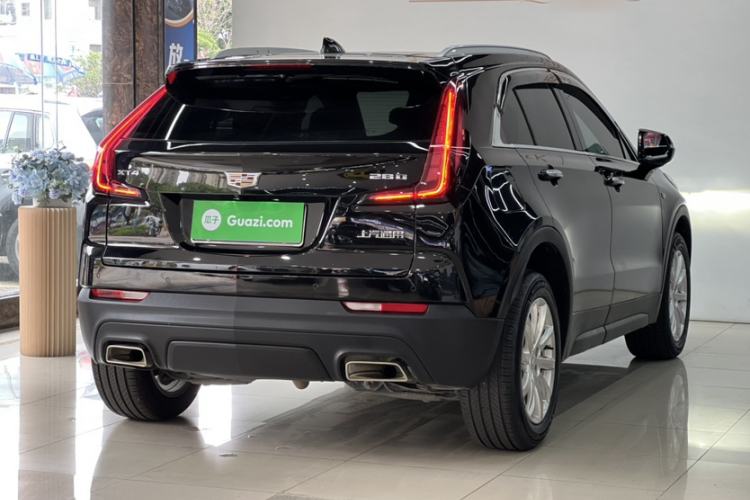 Used Cadillac XT4 2018 28T Two-Wheel Drive Tech Version Exterior 6