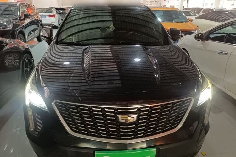 Used Cadillac XT4 2018 28T Two-Wheel Drive Tech Version Front
