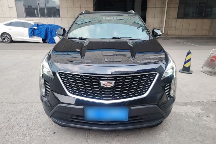 Used Cadillac XT4 2018 28T Two-Wheel Drive Tech Version Front