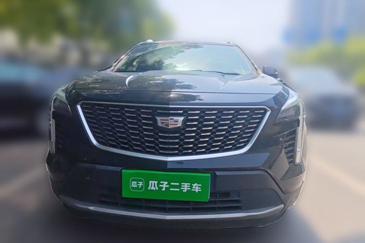 Used Cadillac XT4 2018 28T Two-Wheel-Drive Luxury Model Front