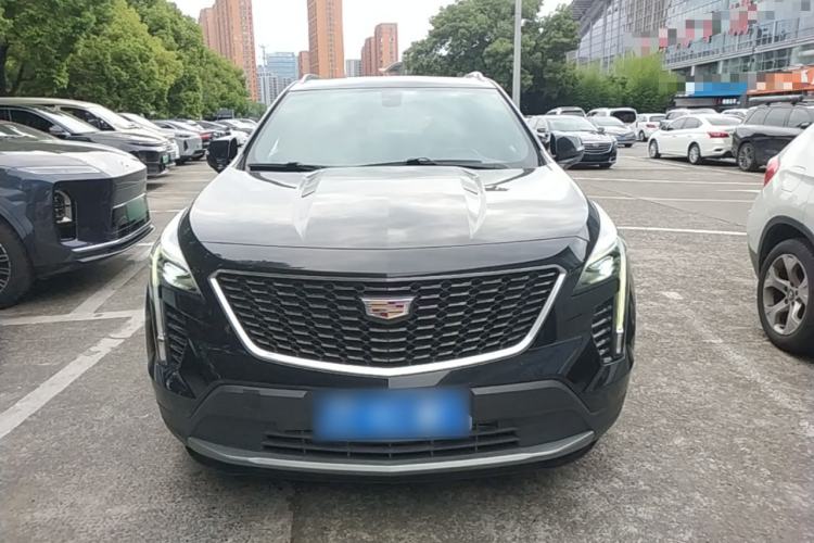 Used Cadillac XT4 2018 28T Two-Wheel Drive Leading Version Front