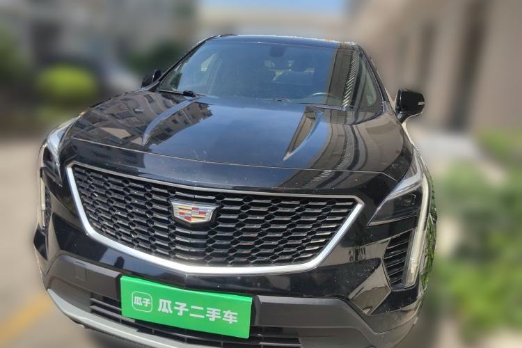 Used Cadillac XT4 2018 28T Two-Wheel-Drive Luxury Model Front