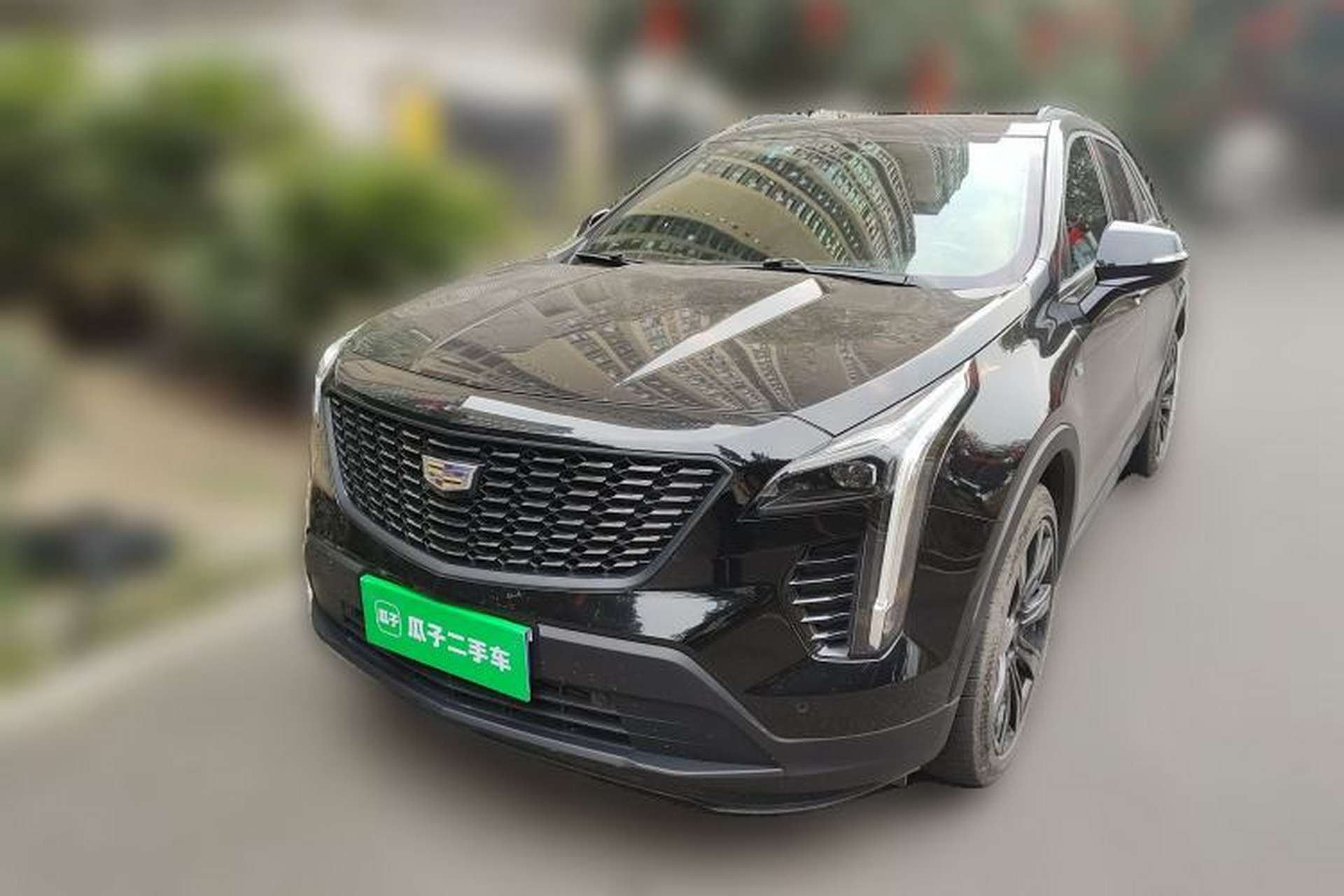Used Cadillac XT4 2018 28T 4x4 Platinum Edition Front Left 45 Deg