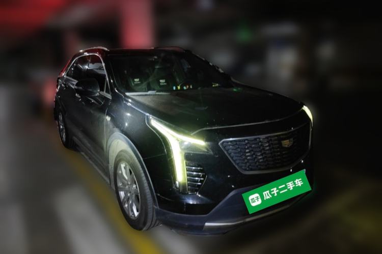 Used Cadillac XT4 2018 28T Two-Wheel Drive Leading Version Front Right 45 Deg