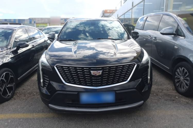 Used Cadillac XT4 2018 28T Two-Wheel Drive Leading Version Front
