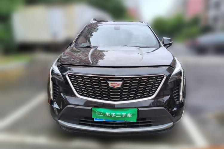 Used Cadillac XT4 2018 28T Two-Wheel-Drive Luxury Model Front