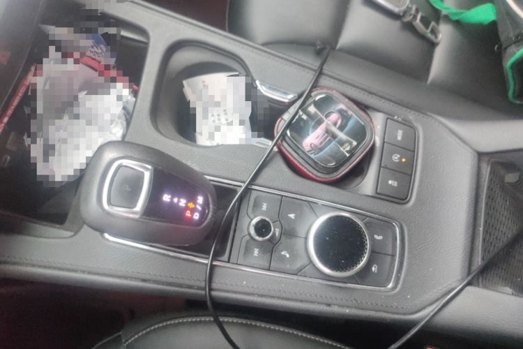 Used Cadillac XT4 2018 28T Two-Wheel Drive Leading Version Gear Lever