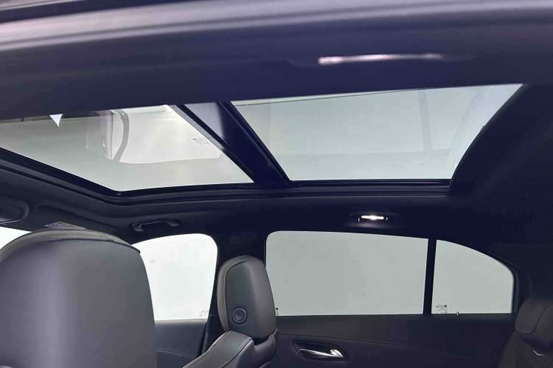 Used Cadillac XT4 2018 28T Two-Wheel Drive Luxury Sport Model Headliner