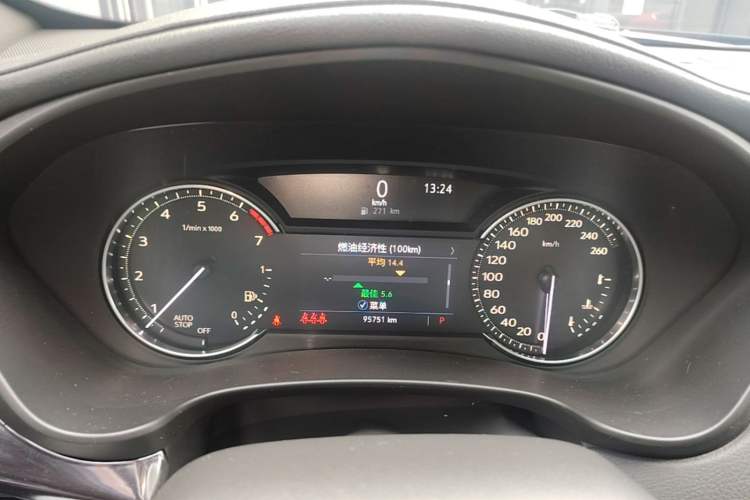 Used Cadillac XT4 2018 28T Two-Wheel Drive Tech Version Instrument Cluster