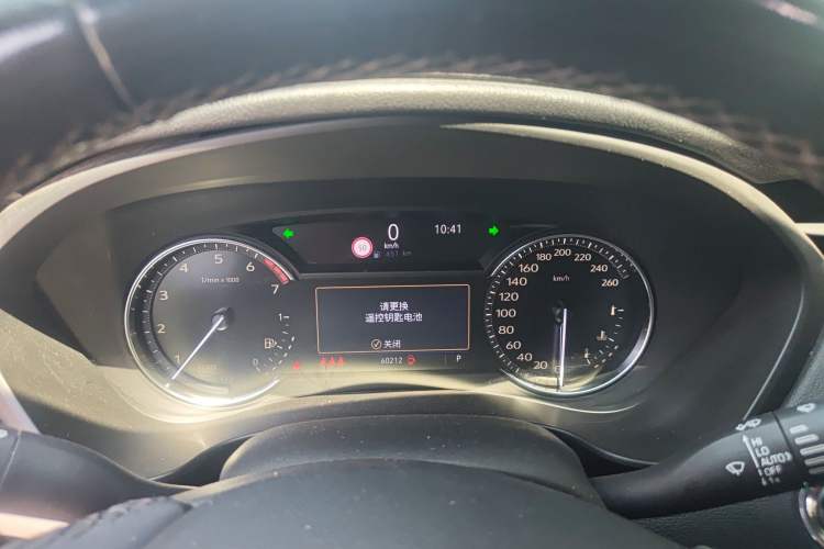 Used Cadillac XT4 2018 28T Two-Wheel-Drive Luxury Model Instrument Cluster