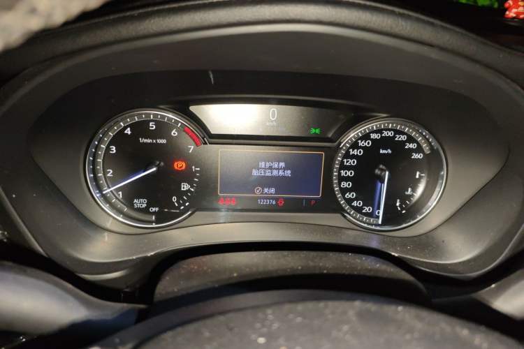 Used Cadillac XT4 2018 28T Two-Wheel Drive Tech Version Instrument Cluster