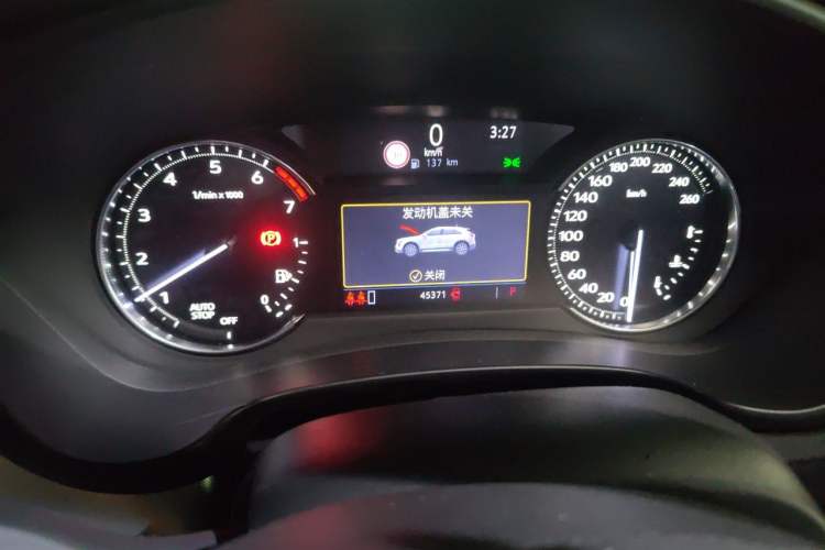 Used Cadillac XT4 2018 28T Two-Wheel Drive Leading Version Instrument Cluster