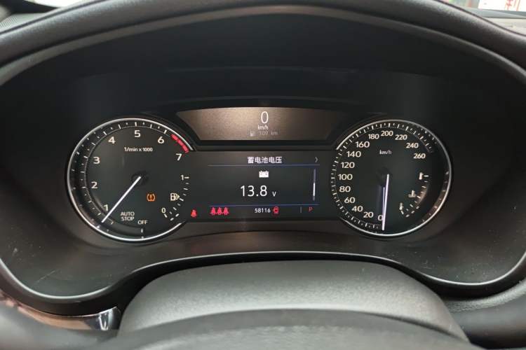 Used Cadillac XT4 2018 28T Two-Wheel Drive Tech Version Instrument Cluster