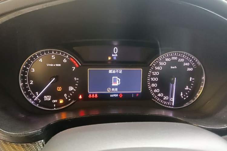 Used Cadillac XT4 2018 28T Two-Wheel Drive Luxury Sport Model Instrument Cluster