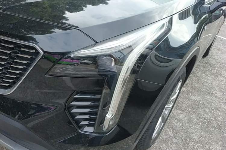 Used Cadillac XT4 2018 28T Two-Wheel Drive Leading Version Left Front Headlight