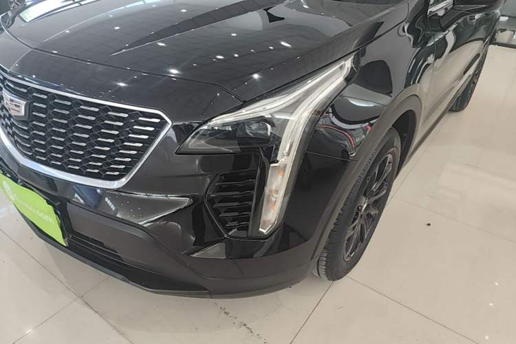 Used Cadillac XT4 2018 28T Two-Wheel Drive Tech Version Left Front Headlight