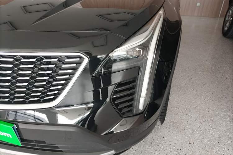 Used Cadillac XT4 2018 28T Two-Wheel Drive Leading Version Left Front Headlight