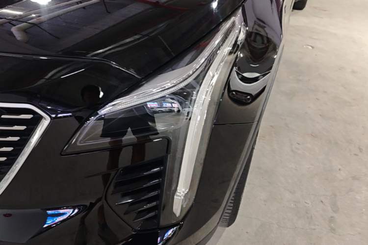Used Cadillac XT4 2018 28T Two-Wheel Drive Leading Version Left Front Headlight