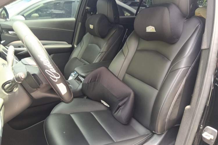 Used Cadillac XT4 2018 28T Two-Wheel Drive Leading Version Left Front Seat