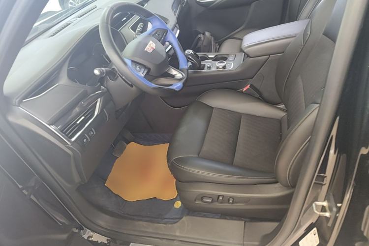 Used Cadillac XT4 2018 28T Two-Wheel Drive Tech Version Left Front Seat