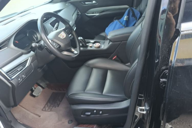 Used Cadillac XT4 2018 28T Two-Wheel Drive Leading Version Left Front Seat