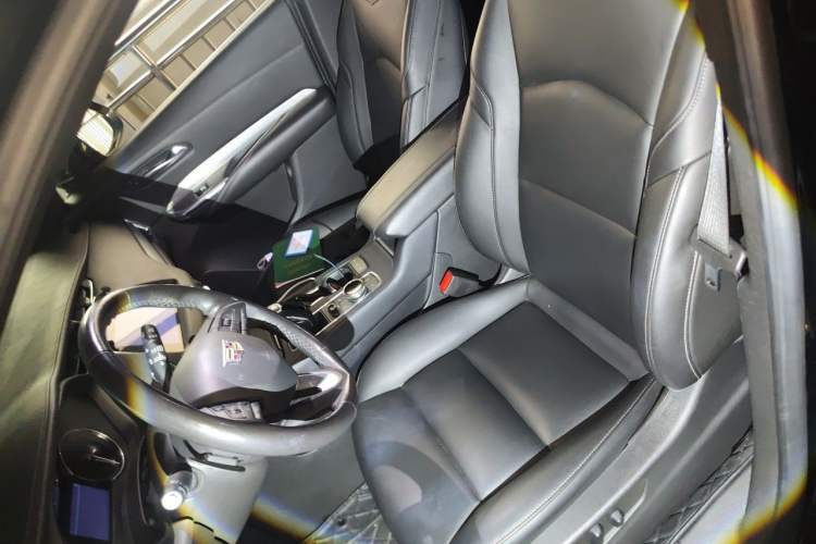 Used Cadillac XT4 2018 28T Two-Wheel Drive Leading Version Left Front Seat