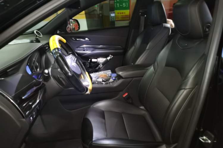 Used Cadillac XT4 2018 28T Two-Wheel Drive Tech Version Left Front Seat