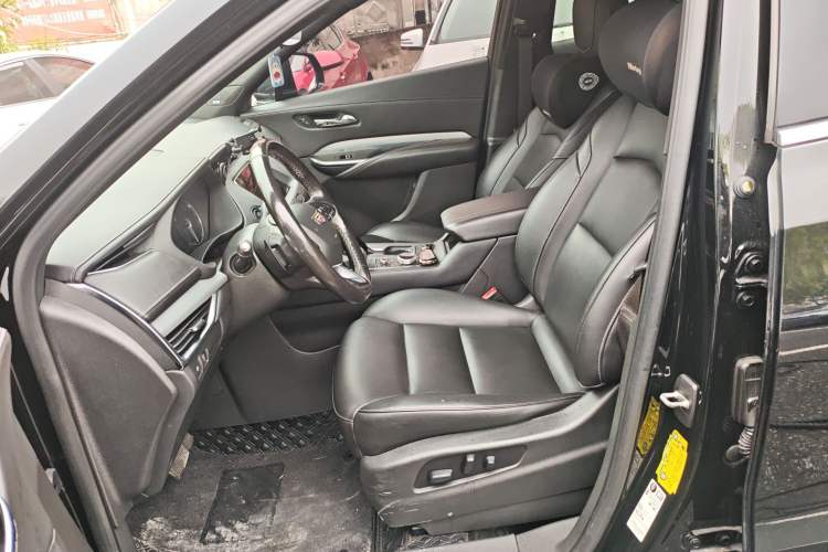 Used Cadillac XT4 2018 28T Two-Wheel Drive Leading Sport Model Left Front Seat