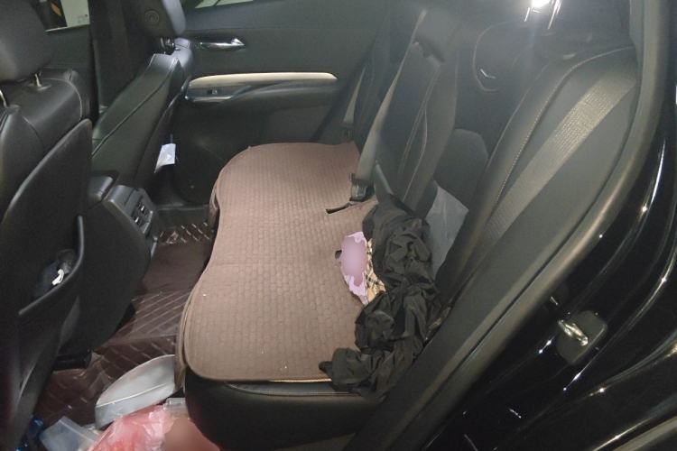 Used Cadillac XT4 2018 28T Two-Wheel Drive Leading Version Left Rear Seat