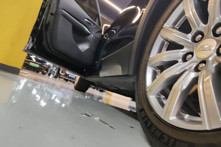 Used Cadillac XT4 2018 28T Four-Wheel Drive Leading Model Left Side Sill