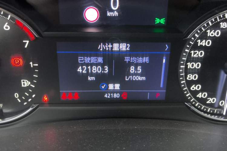 Used Cadillac XT4 2018 28T Two-Wheel Drive Leading Version Odometer Close Up