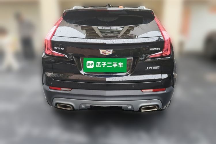 Used Cadillac XT4 2018 28T Two-Wheel-Drive Luxury Model Rear