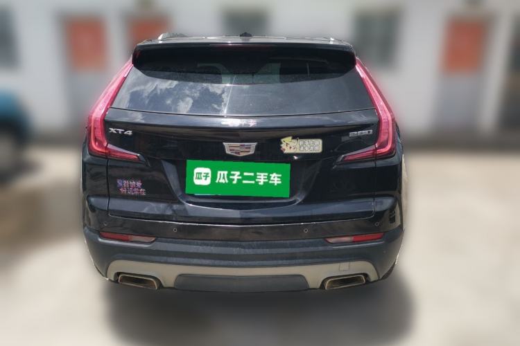 Used Cadillac XT4 2018 28T Two-Wheel-Drive Luxury Model Rear