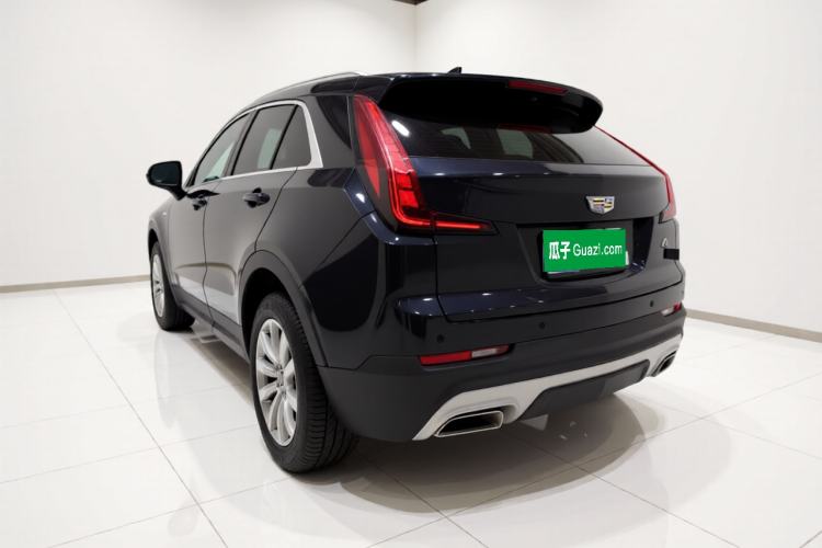 Used Cadillac XT4 2018 28T Two-Wheel-Drive Luxury Model Rear Left 45 Deg